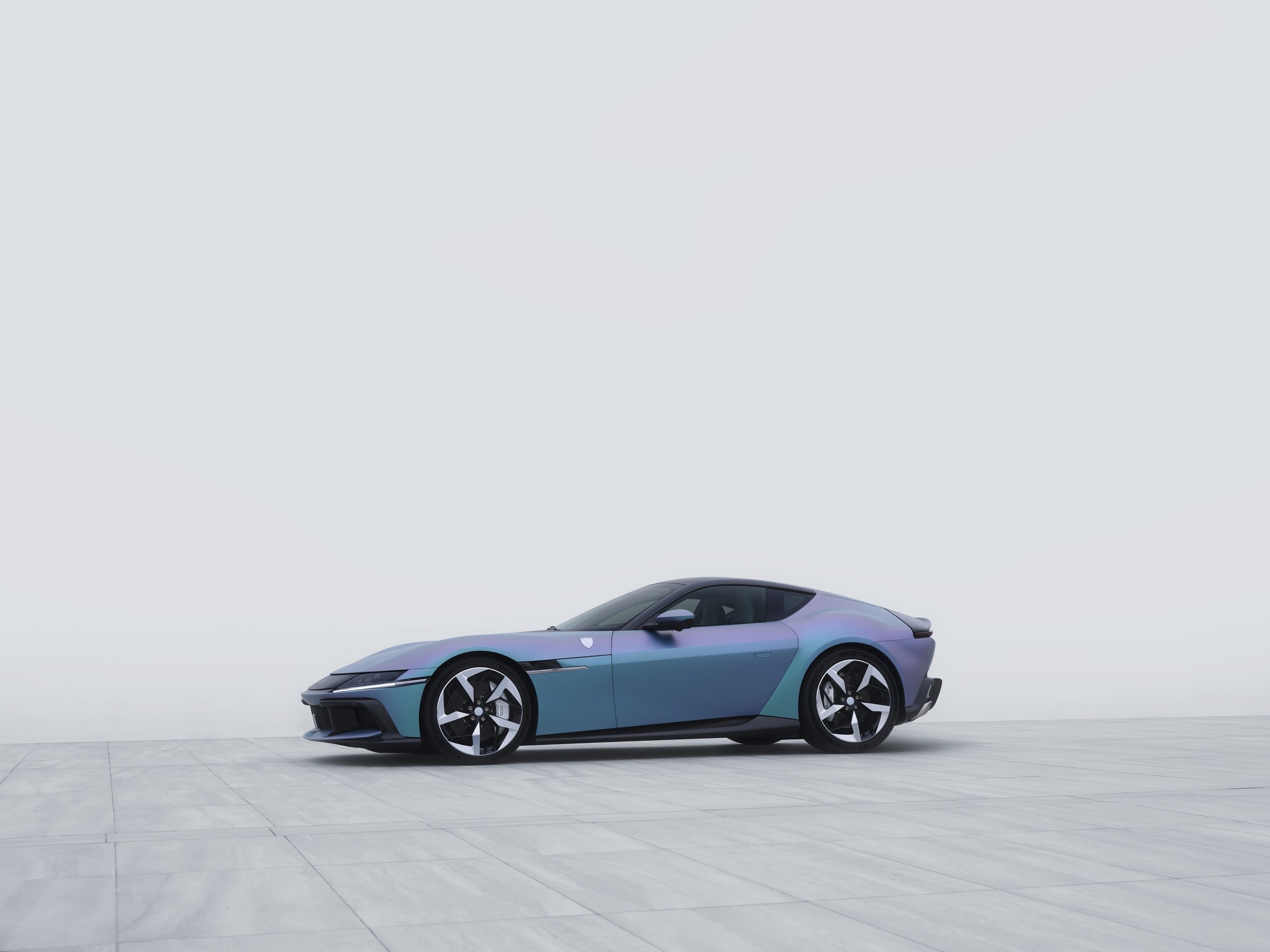 Ferrari Tailor Made 12Cilindri for South Korea Unveiled