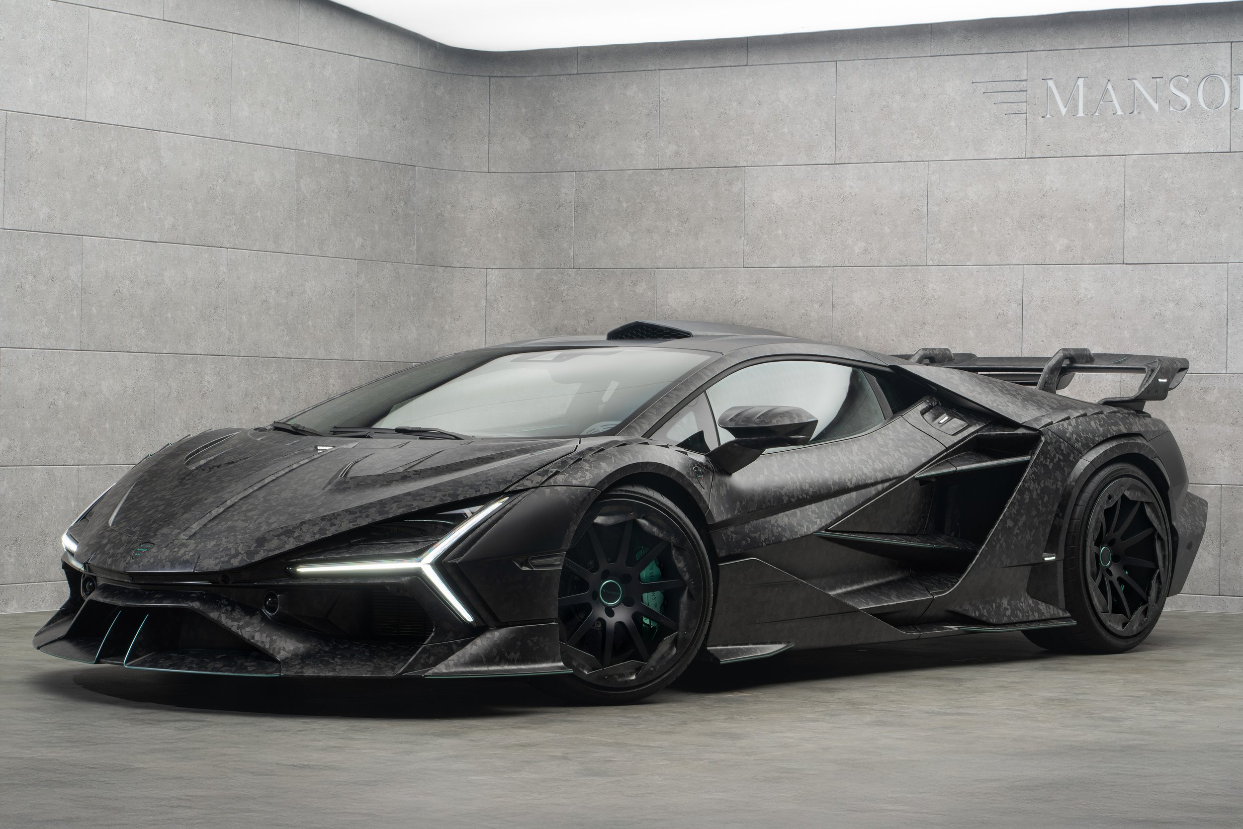 MANSORY Carbonado X: 1,120 hp Revuelto One-Off
