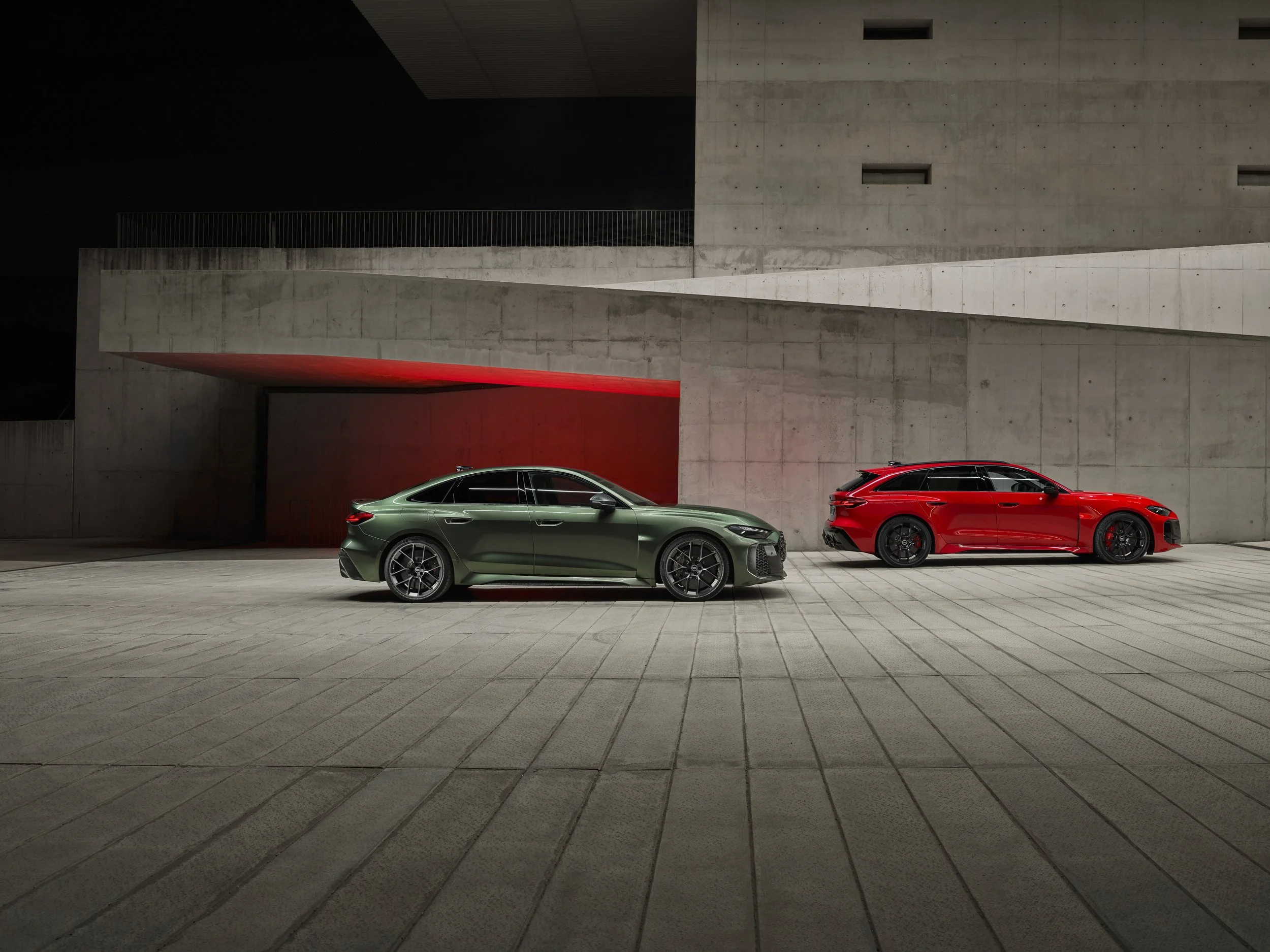 New Audi RS 5 Plug-In Hybrid With quattro Torque Control