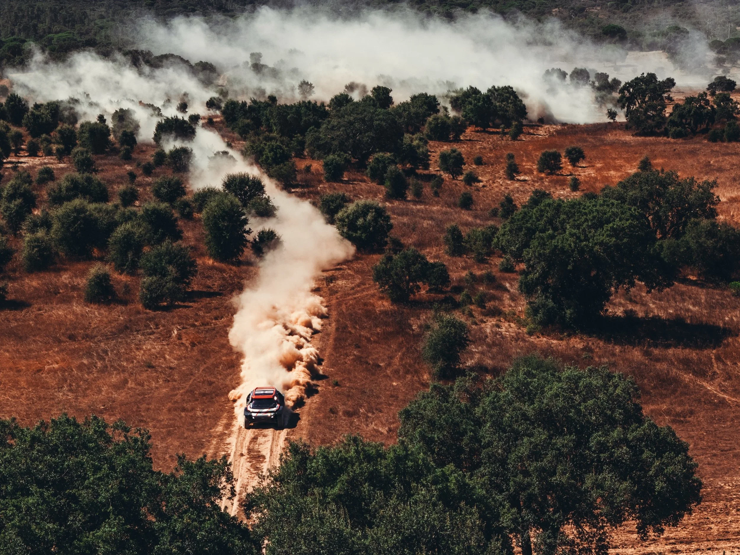 Rally-Raid Portugal 2026: Dacia Sandriders Lead Charge