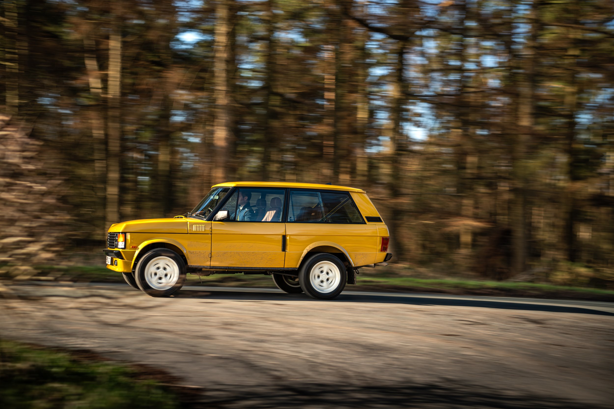Twisted Range Rover Classic Redefines British 4x4s