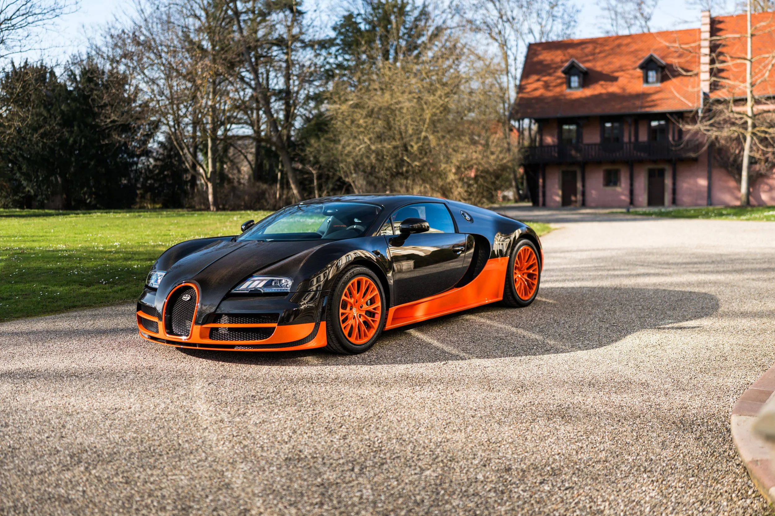 Bugatti Veyron Super Sport Restoration Revives a Legend