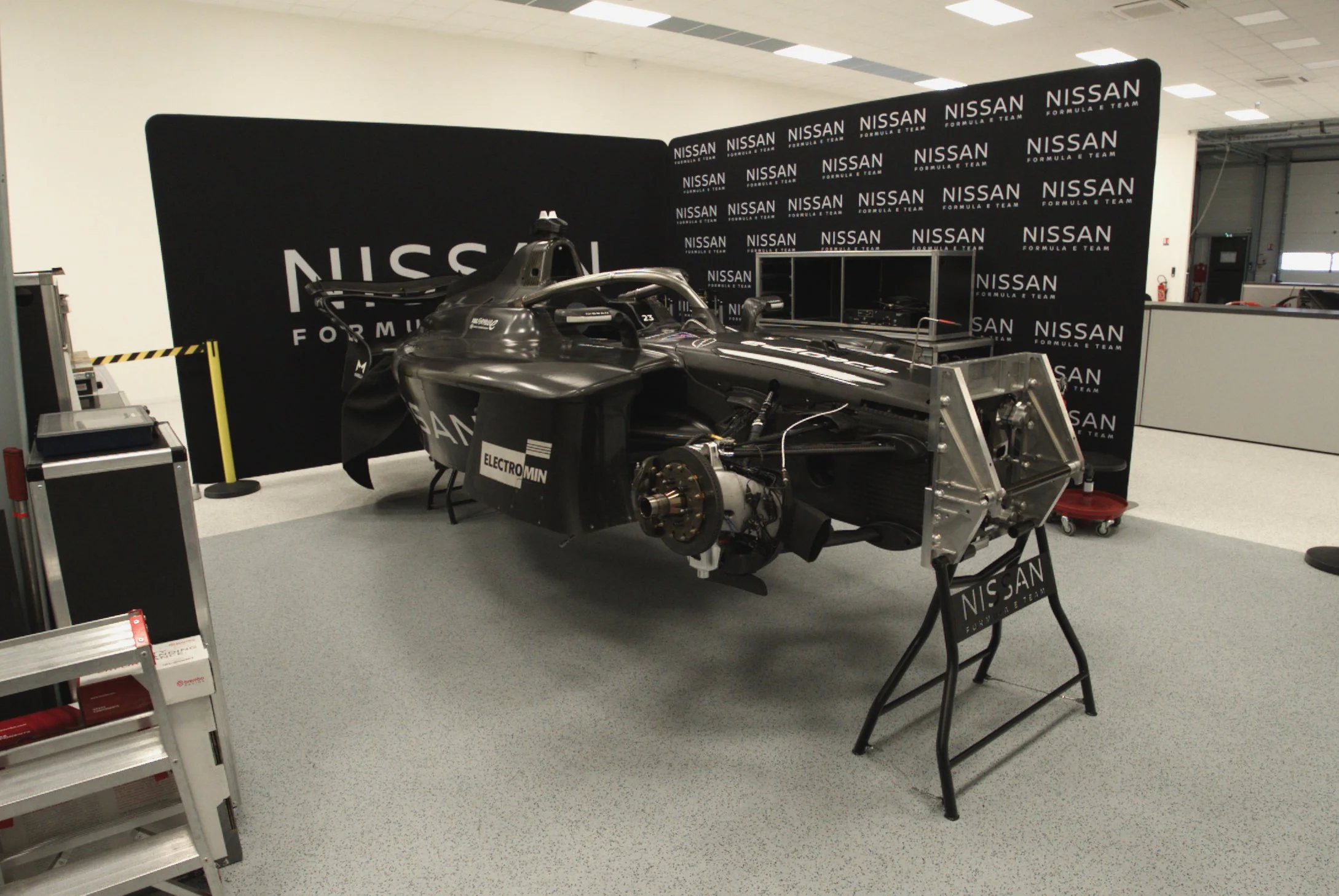 Nissan's GEN4 Formula E Car Redefines Electric Racing