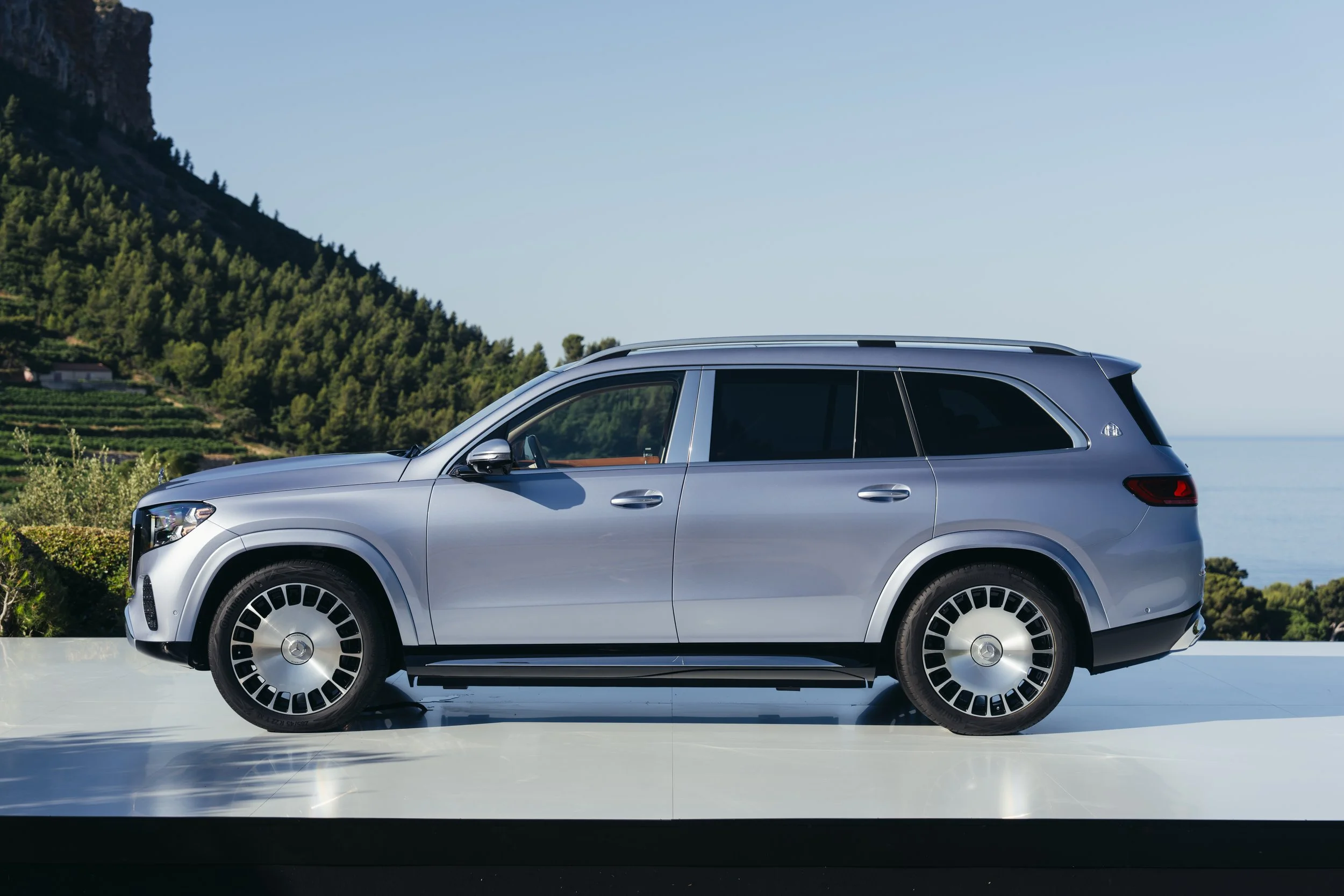 New Mercedes-Maybach GLS: Refined Luxury SUV for 2026