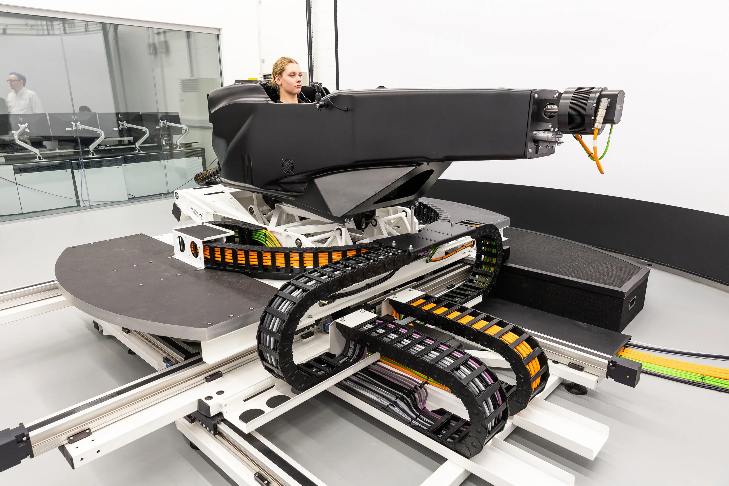 IAAPS Adds Driver-in-the-Loop Simulator to Powertrain Facility