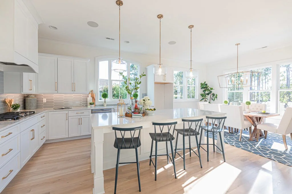 Model Kitchen KITCHENS — CLASSIC CABINET DESIGNS