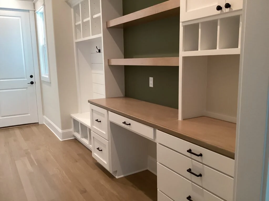 FLOATING SHELVES (2).jpeg