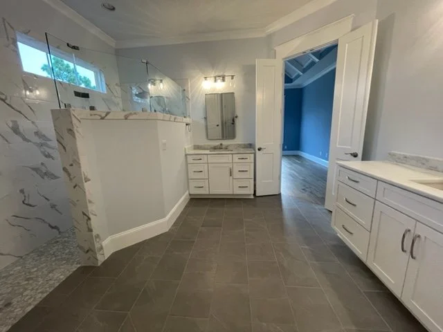 BATHROOM 9.jpg