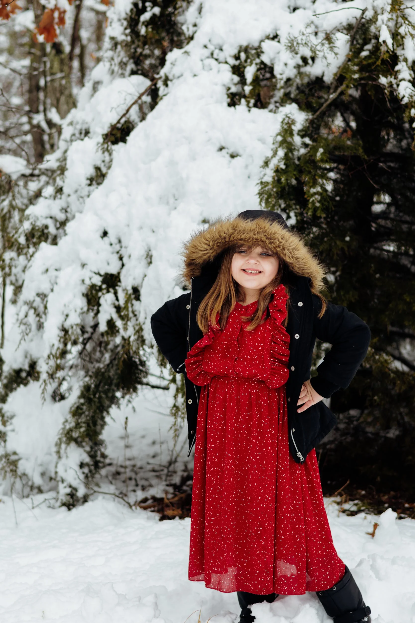 Man sitting in woods (2 of 16).jpg