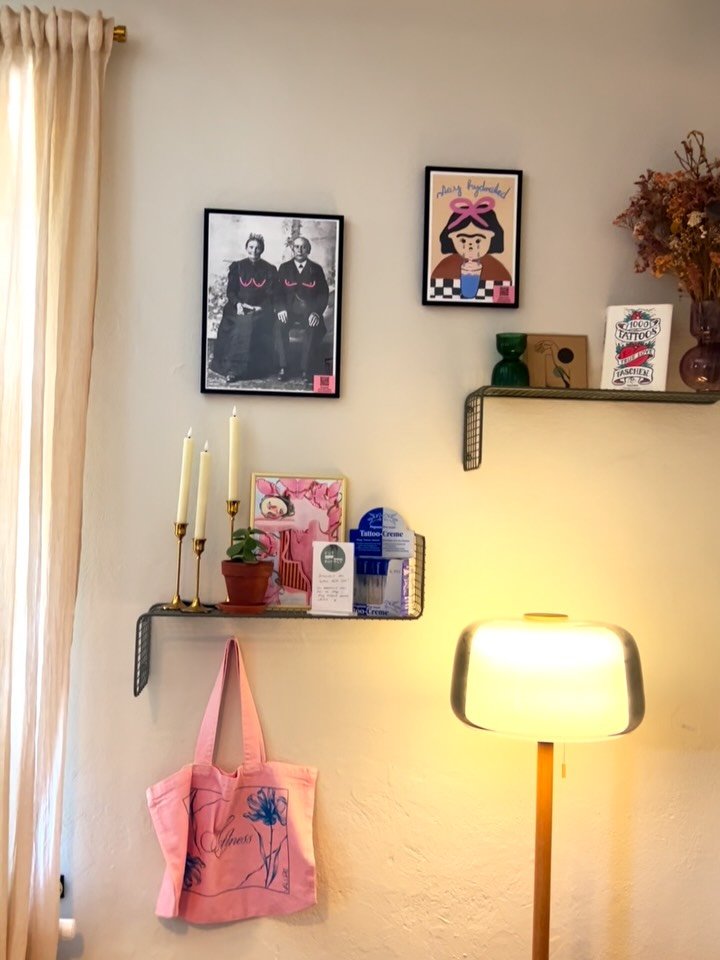 Some of my prints are now hanging out at @flux_leipzig with the lovely babes 💕🥹🎀
