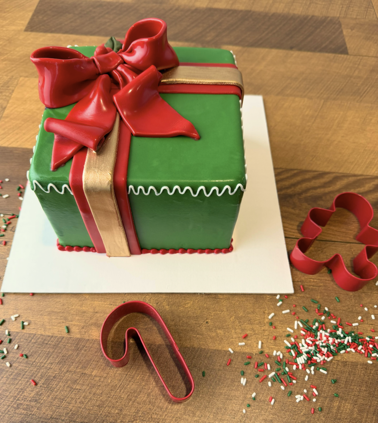 Holiday Gift Cake