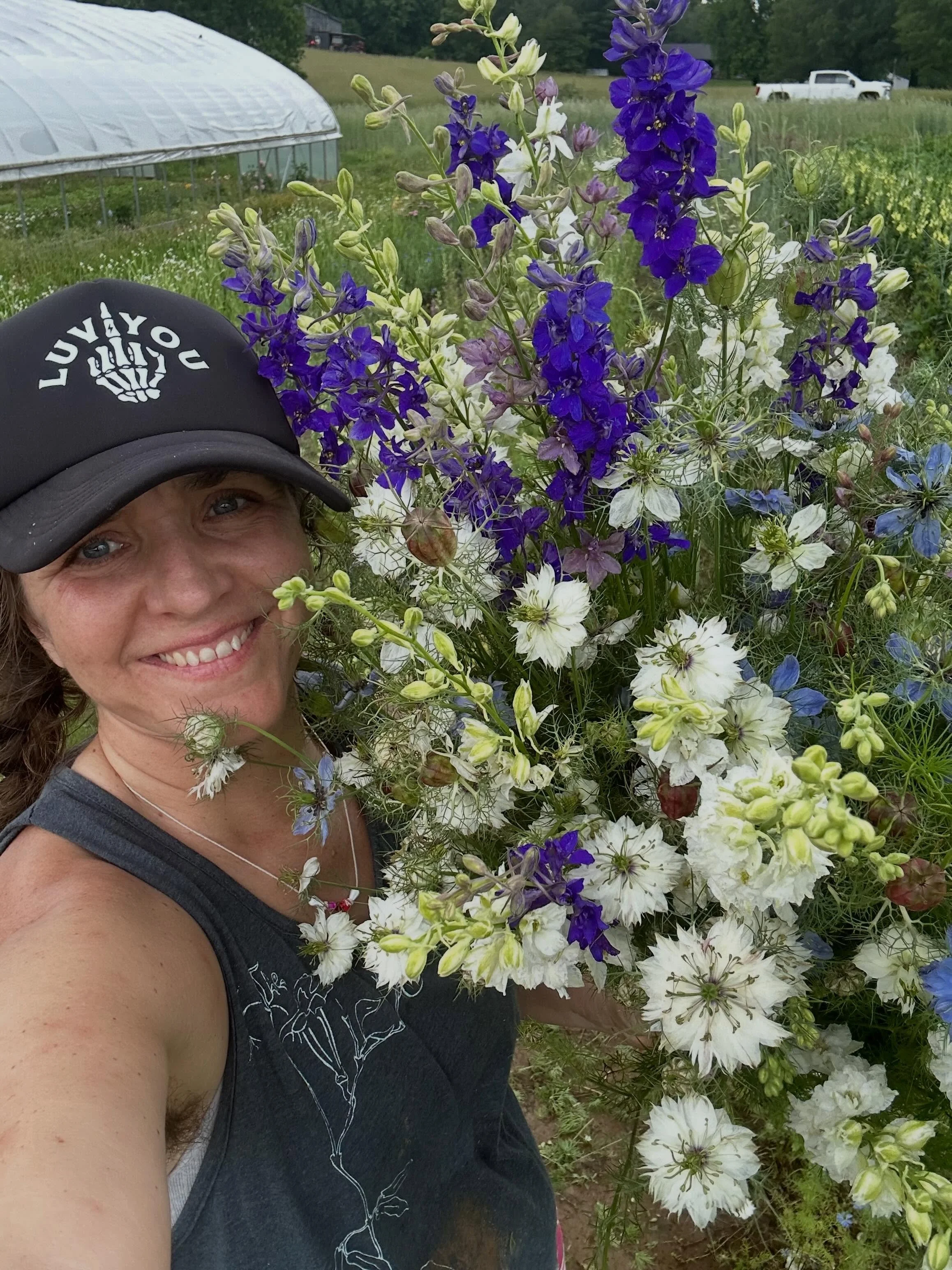 Flowers flowers everyday.

#flowers #farmher #knowyourfarmer #locallygrown #shoplocal