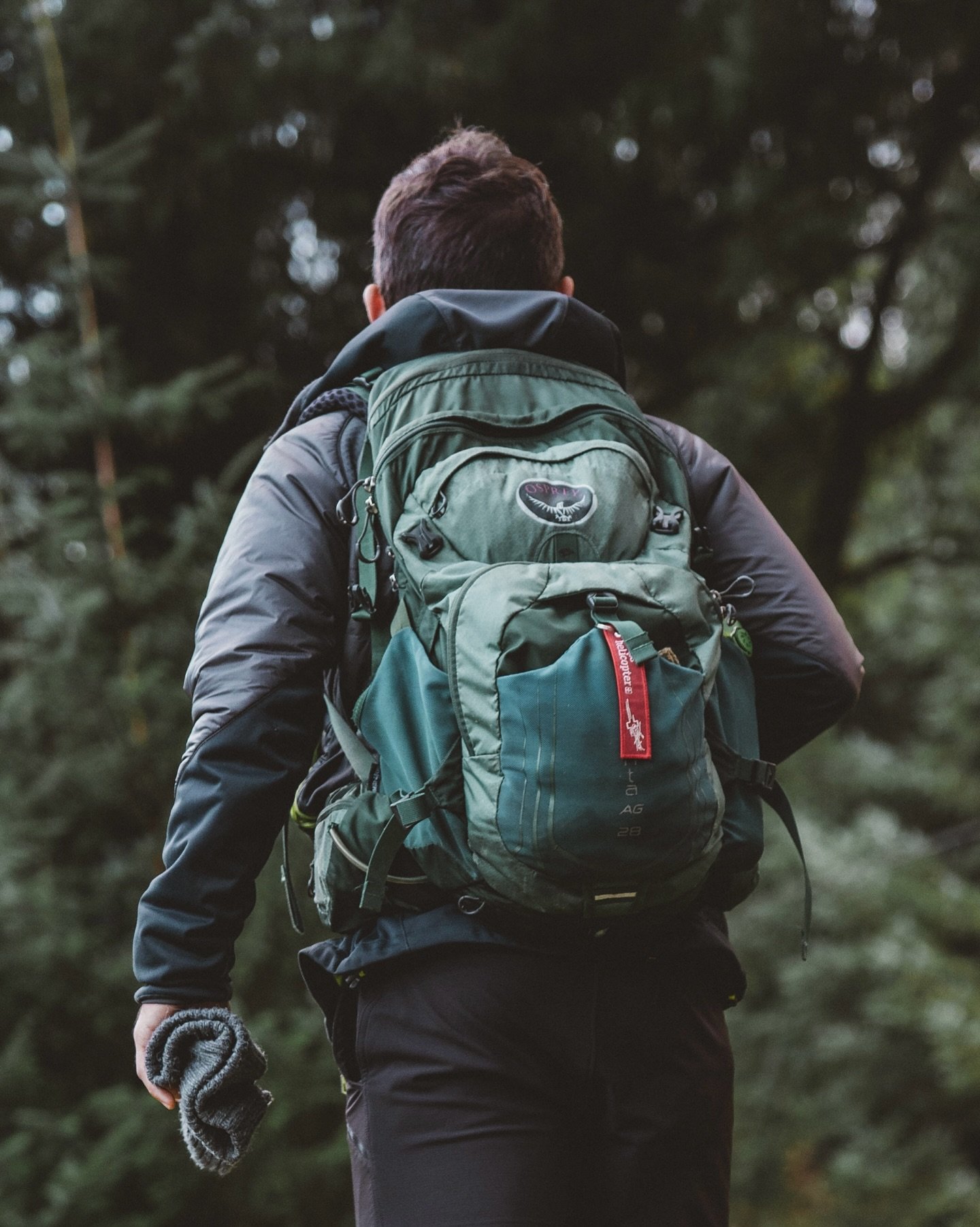 Il y a des moments o&ugrave; tout semble flou. O&ugrave; l&rsquo;on avance sans trop savoir pourquoi, juste avec l&rsquo;envie de trouver du sens.

Ces derni&egrave;res ann&eacute;es ont &eacute;t&eacute; remplies de questionnements et de doutes. Que