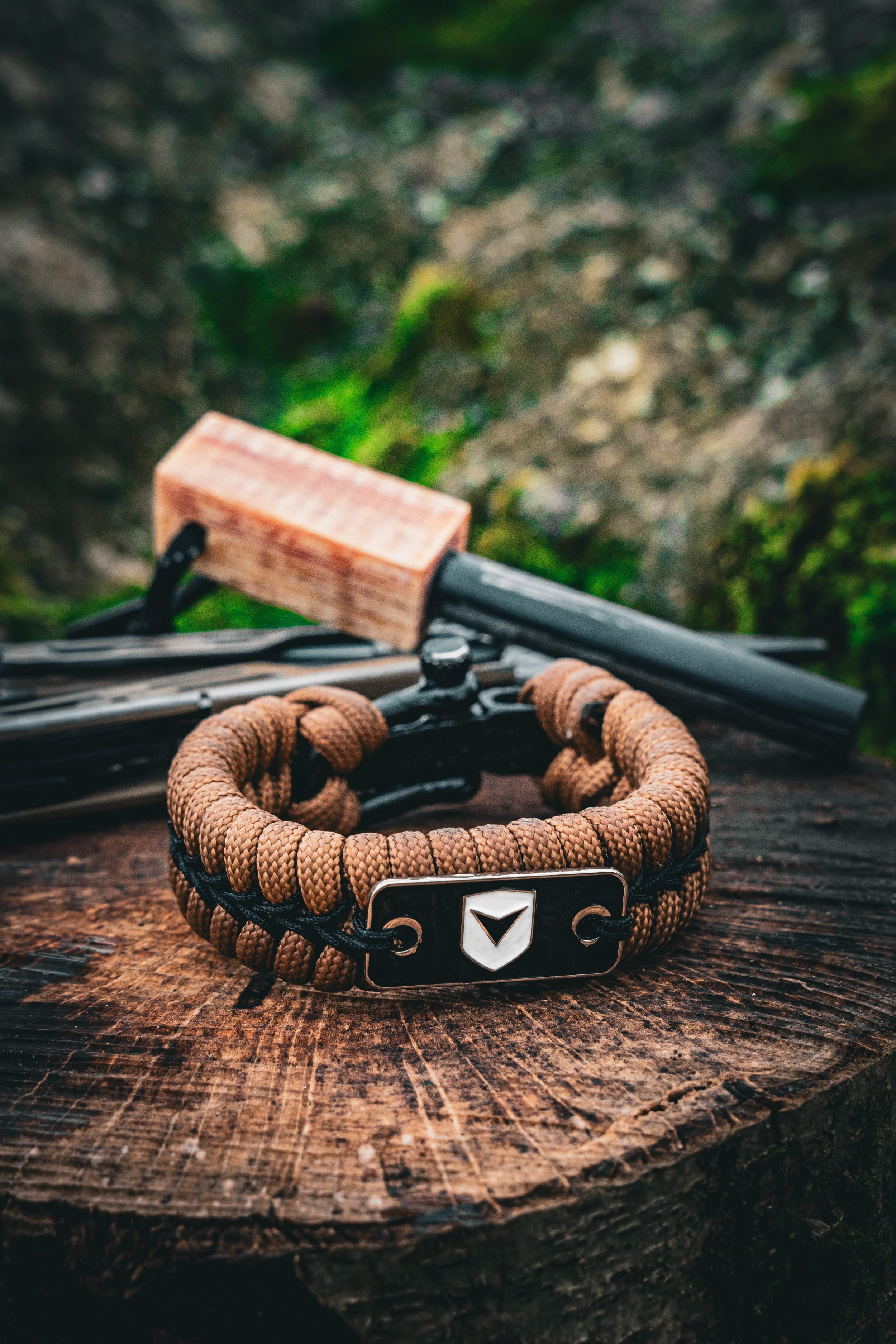 Bracelet Paracorde Sand Coyote - Make Me Safer 1.jpeg