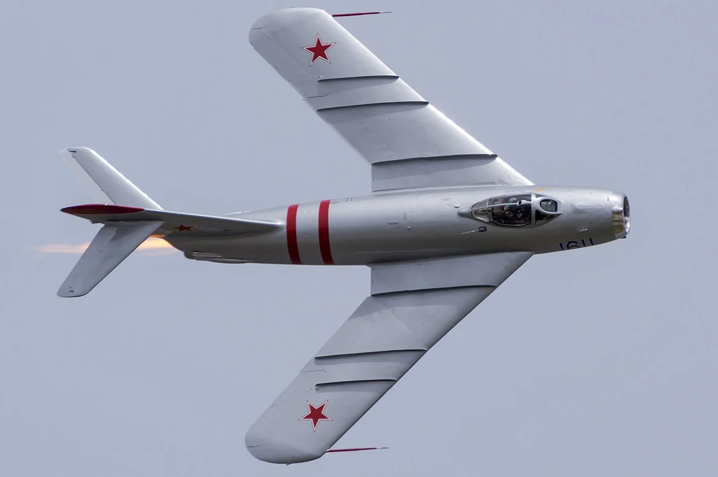 N271SH 3.jpg