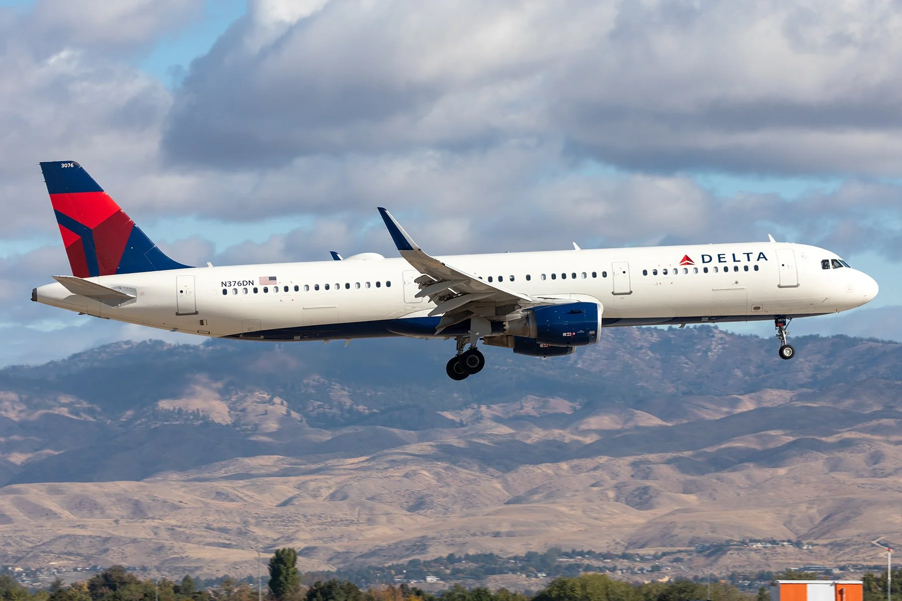 N376DN.jpg