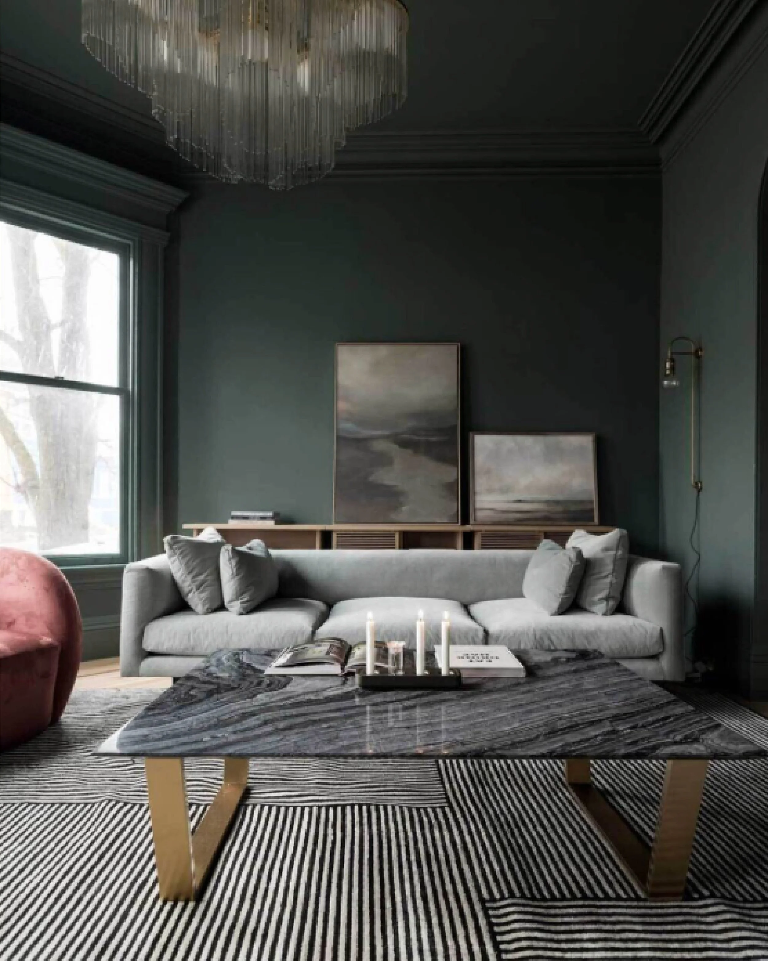 The piece you&rsquo;ve been thinking about all year is 25% off, but only until Monday. Save on EQ3 favourites like the Replay 99" Extended Sofa, MIX Modular 3-PC Sectional, Cello Bed (Grade 50 fabric), River End Table and Bar Cart.

Drop by the 