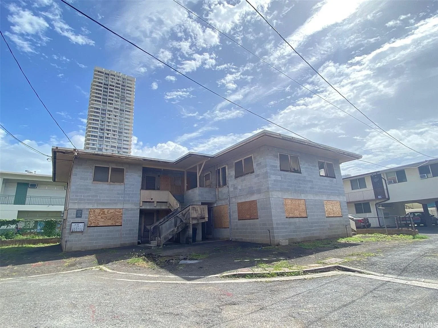 829 Waiaka Place.jpg