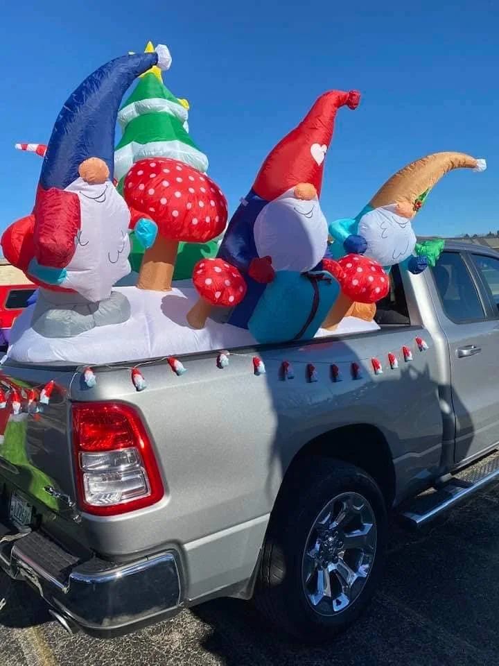 4-2022-Christmas-parade.jpg
