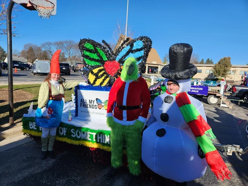 3-2022-Christmas-parade.jpg