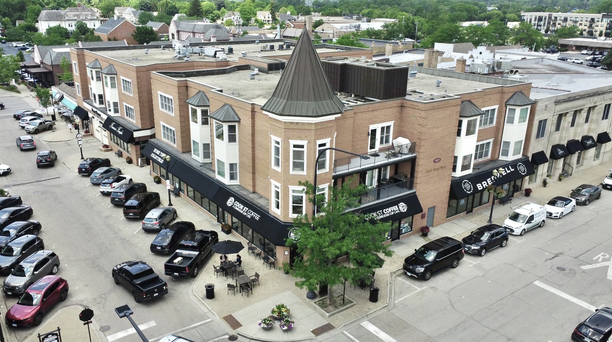 Our Favorite Spots in Barrington, IL. Home of #KMIxBTownTurnAround