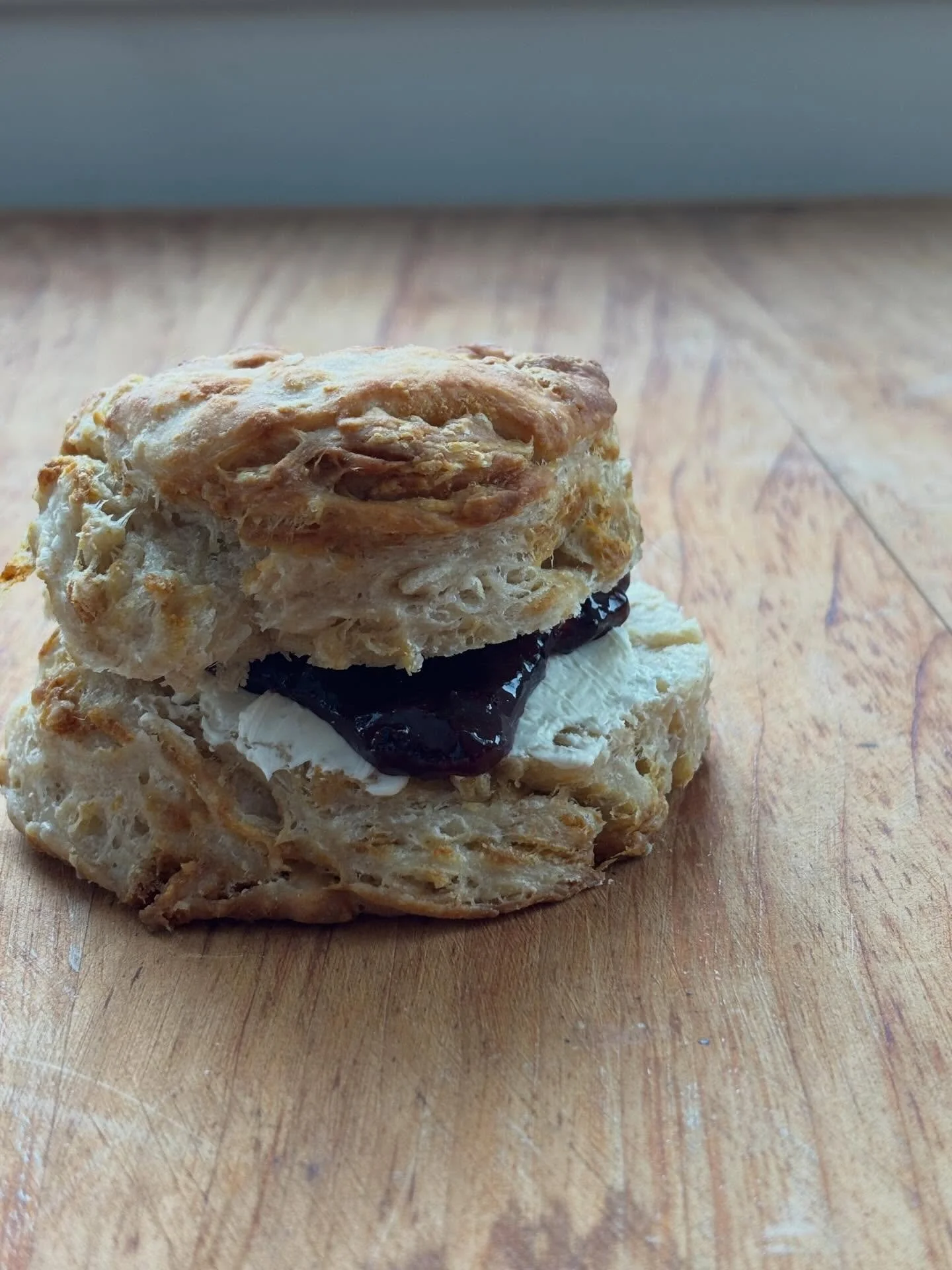 A little something extra special @owlturtle today (Wednesday), fermented sourdough biscuits with whipped butter and house-made cherry meyer lemon preserve. 

Like a salty sweet hug. Yumm!

Also available: dark chocolate chip sea salt cookies, and mar