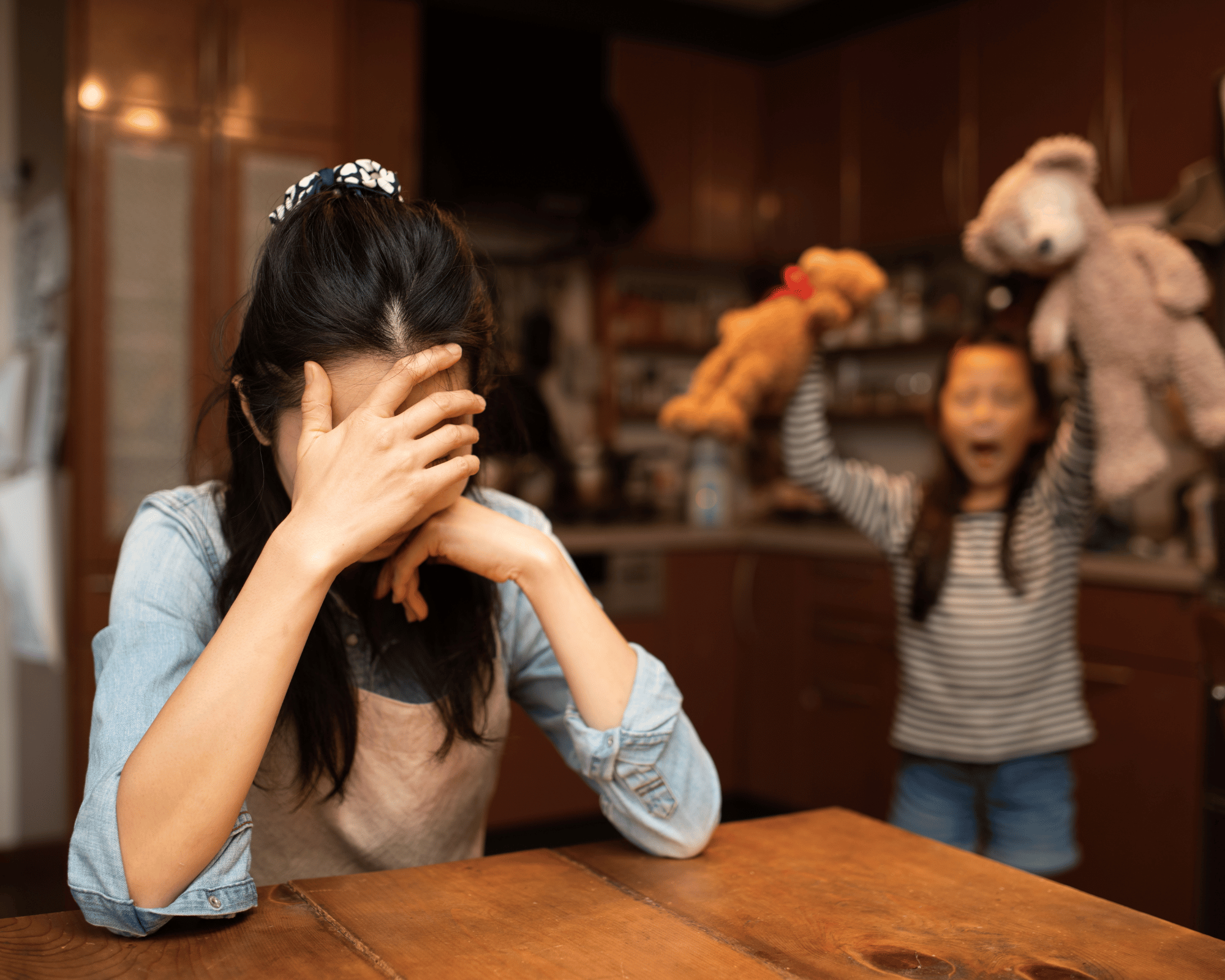 Image of child neglected by mom to show link between parentification & hyper-independence and benefit of parentification trauma therapy in Colchester, CT & VA