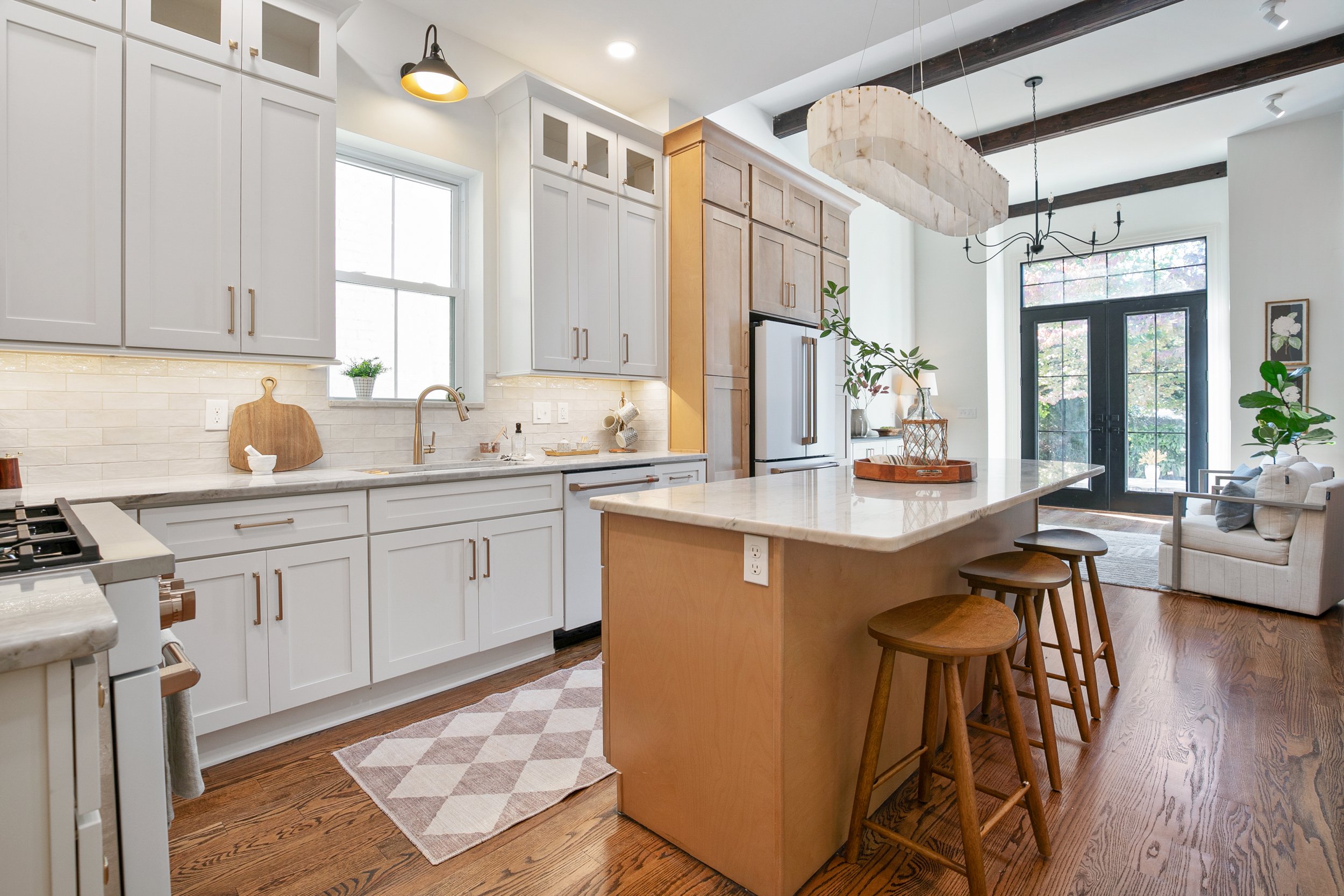 2511 Kensington Ave (26 of 66).jpg