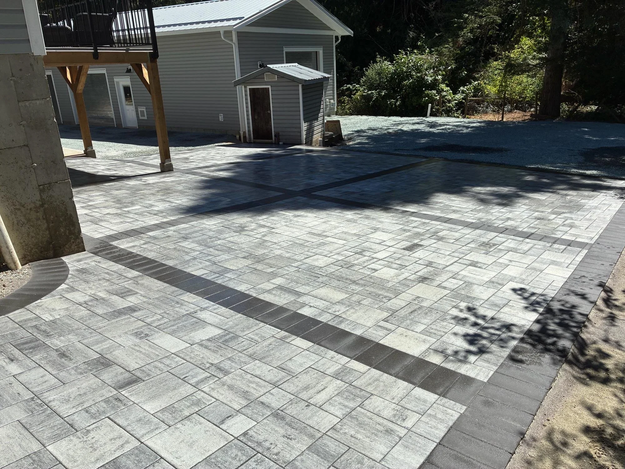 Living Stones Driveway Transformation.jpg