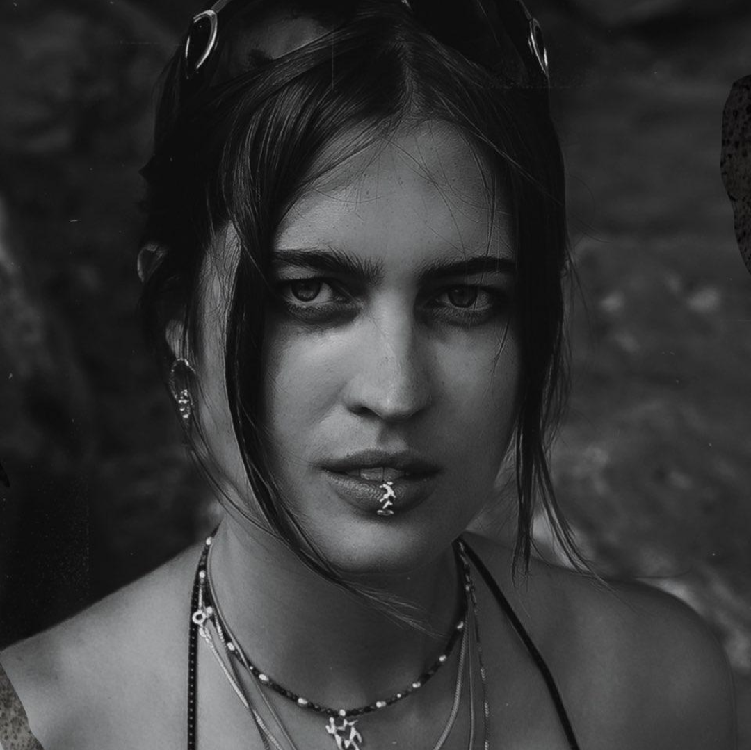 Lauri JWLRY