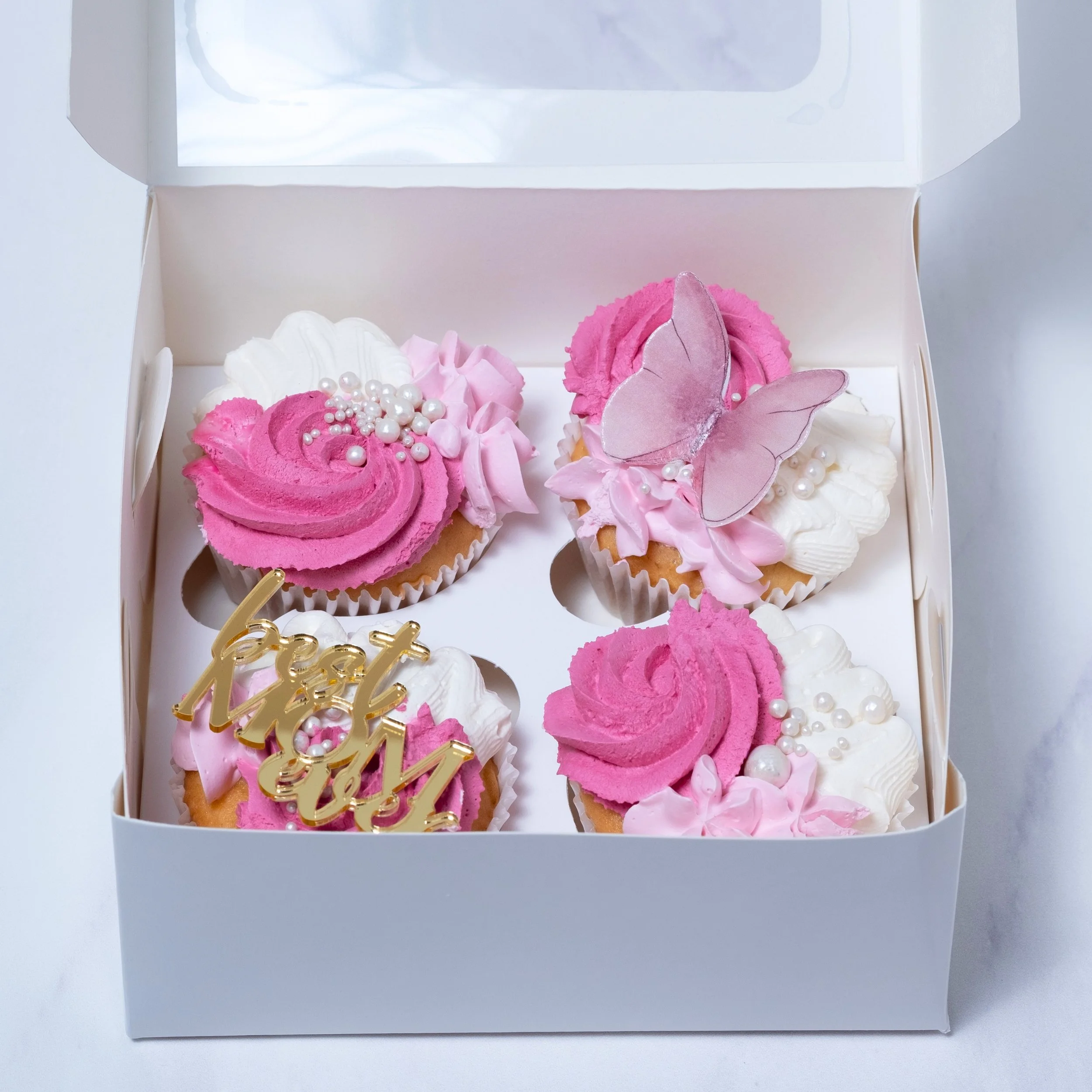 4 cupcakes