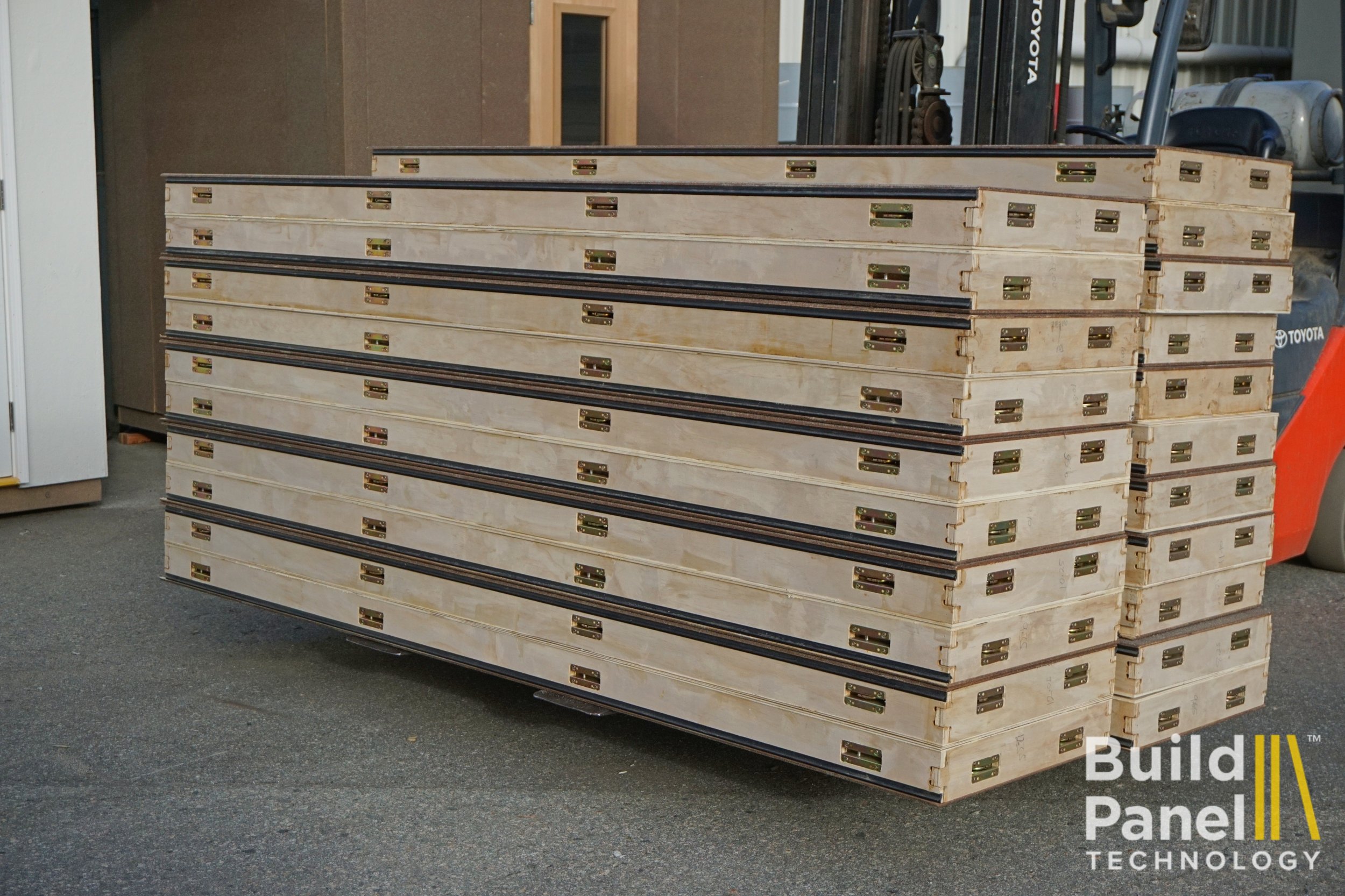 BuildPanel_DSC08528.jpg