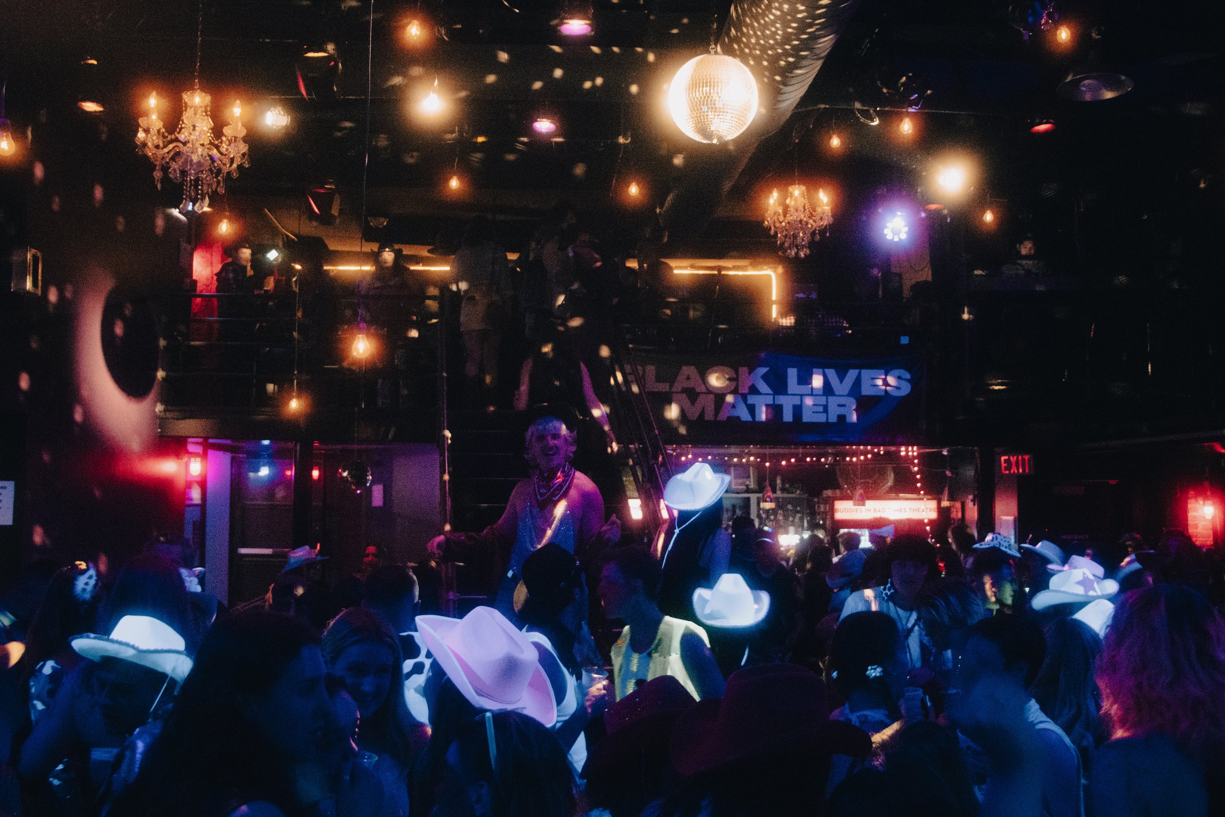 Discow @ Buddies - Photog- Victoria McEwan @vic_shmik - 073.jpg
