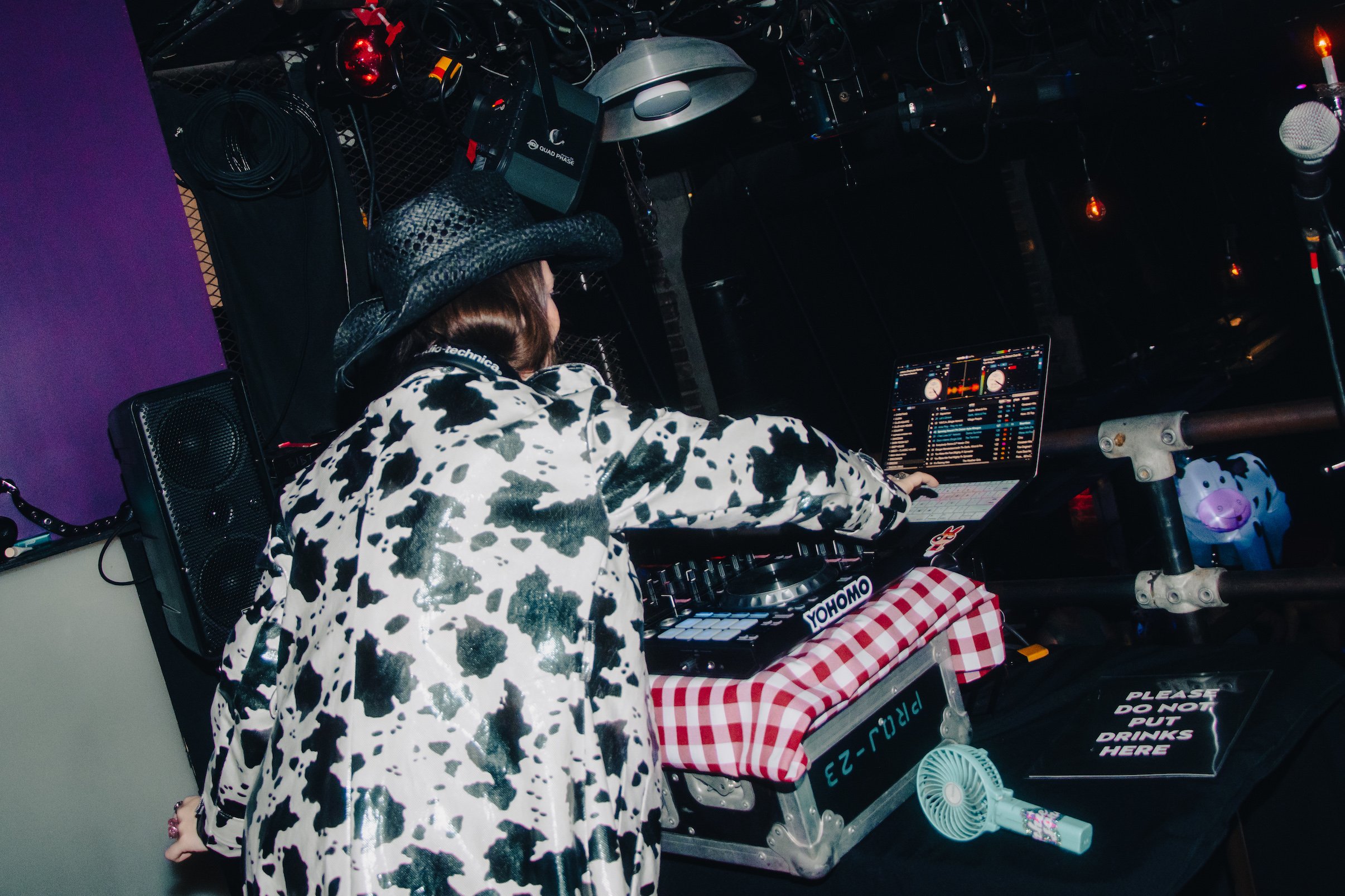 Discow @ Buddies - Photog- Victoria McEwan @vic_shmik - 013.jpg