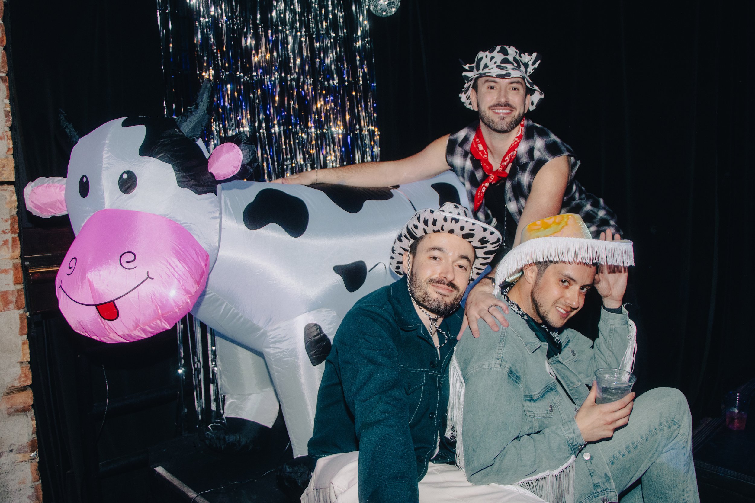 Discow @ Buddies - Photog- Victoria McEwan @vic_shmik - 114.jpg