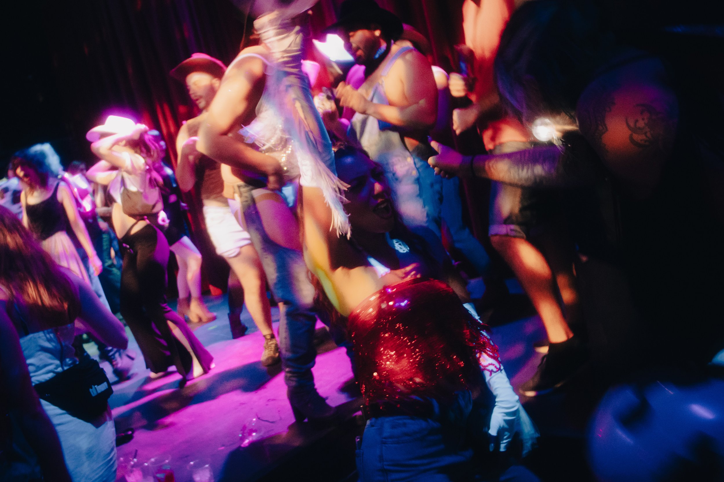 Discow @ Buddies - Photog- Victoria McEwan @vic_shmik - 128.jpg