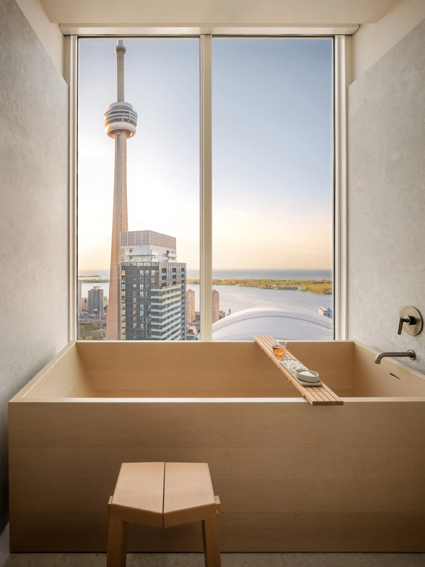 Introducing Nobu Hotel Toronto 🇨🇦
Debuting June 1st, Nobu’s first Canadian property rises 45 stories above the Entertainment District, bringing modern luxury and signature style to the heart of the city. Floor-to-ceiling windows frame iconic