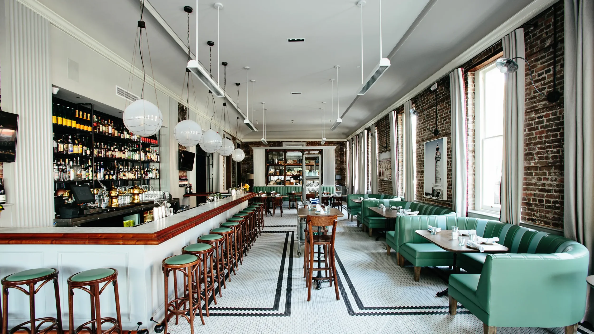 THE DARLING OYSTER BAR