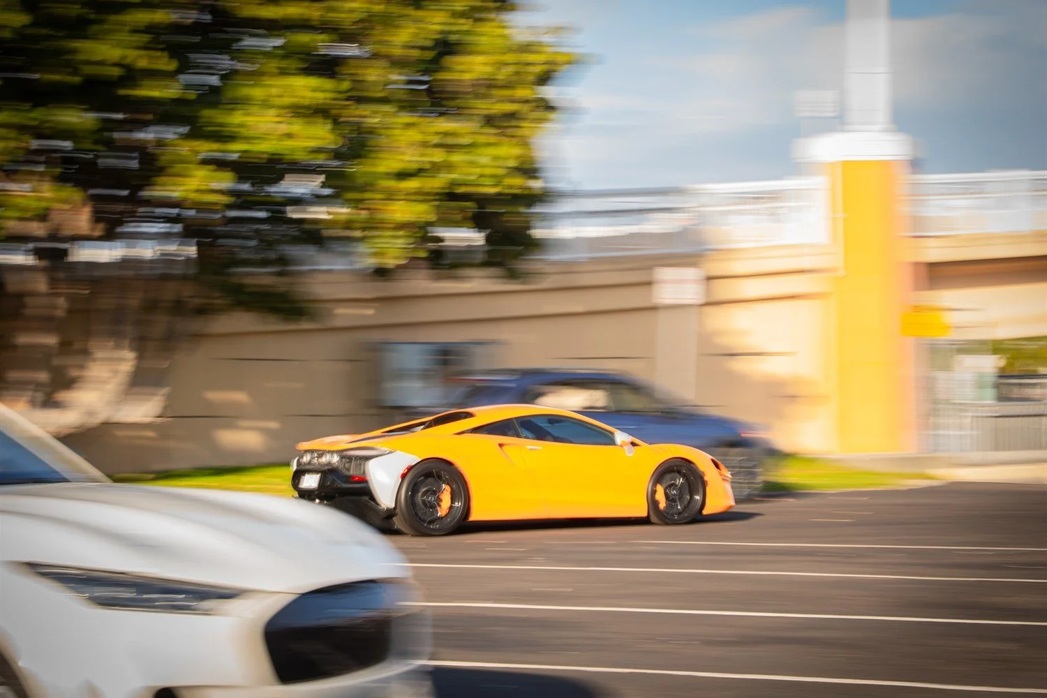 10 - mclaren-720s-side-profile-motion-blur-urban.jpg