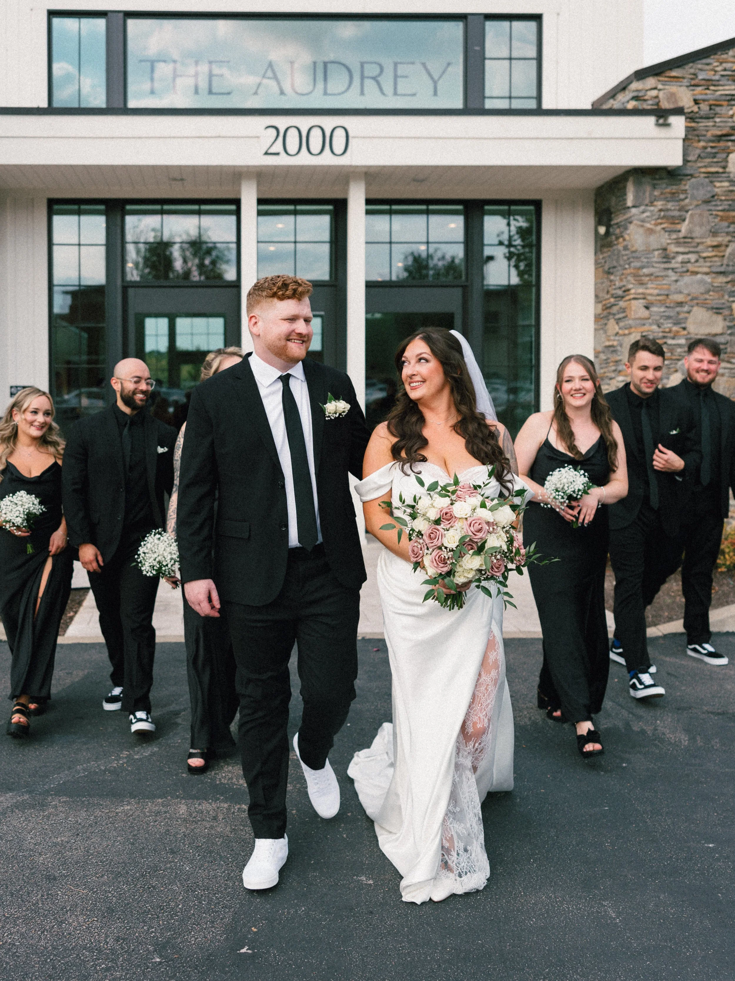 wedding party candid portraits