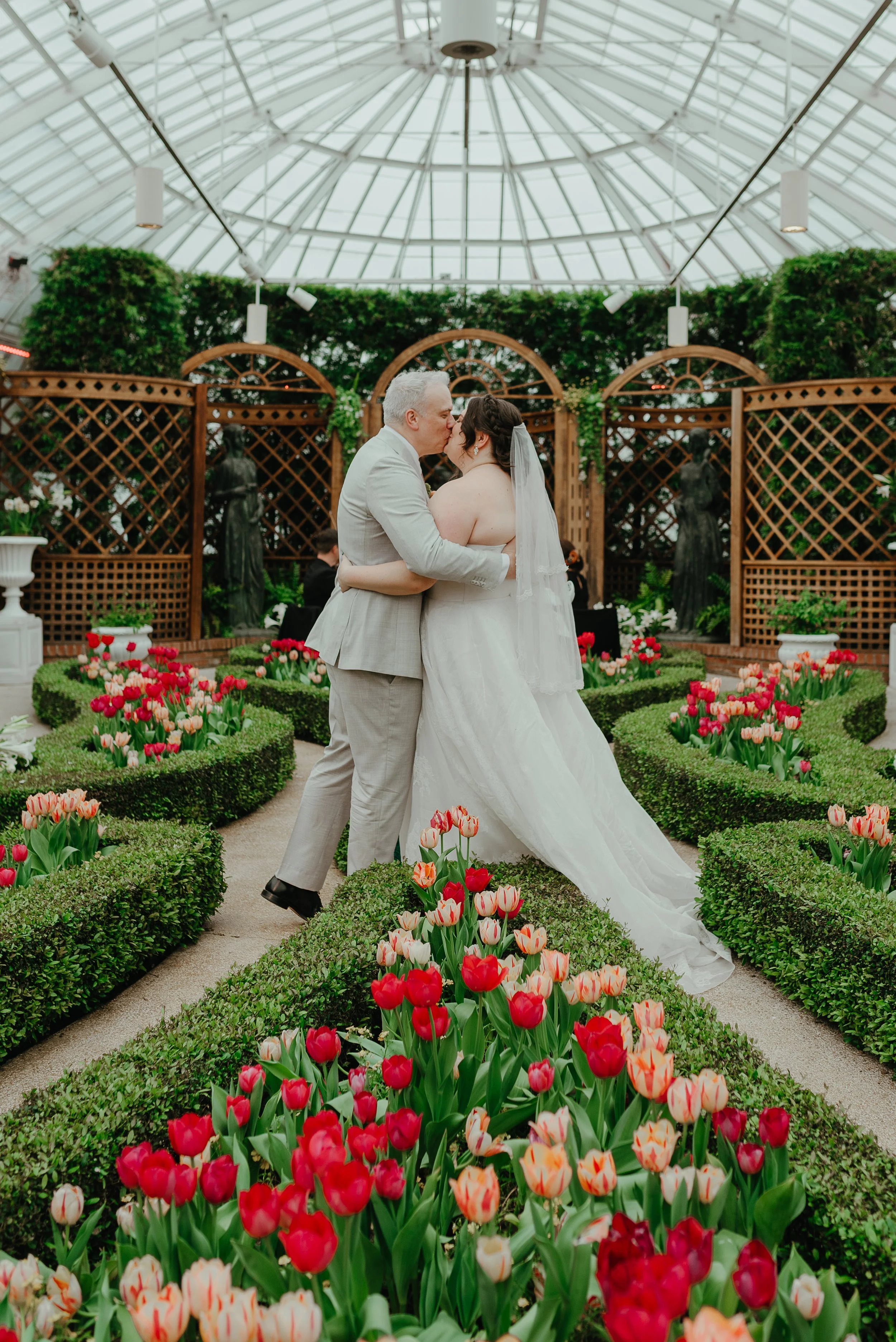 Pittsburgh wedding ceremony at Phipps conservatory and botanic garden