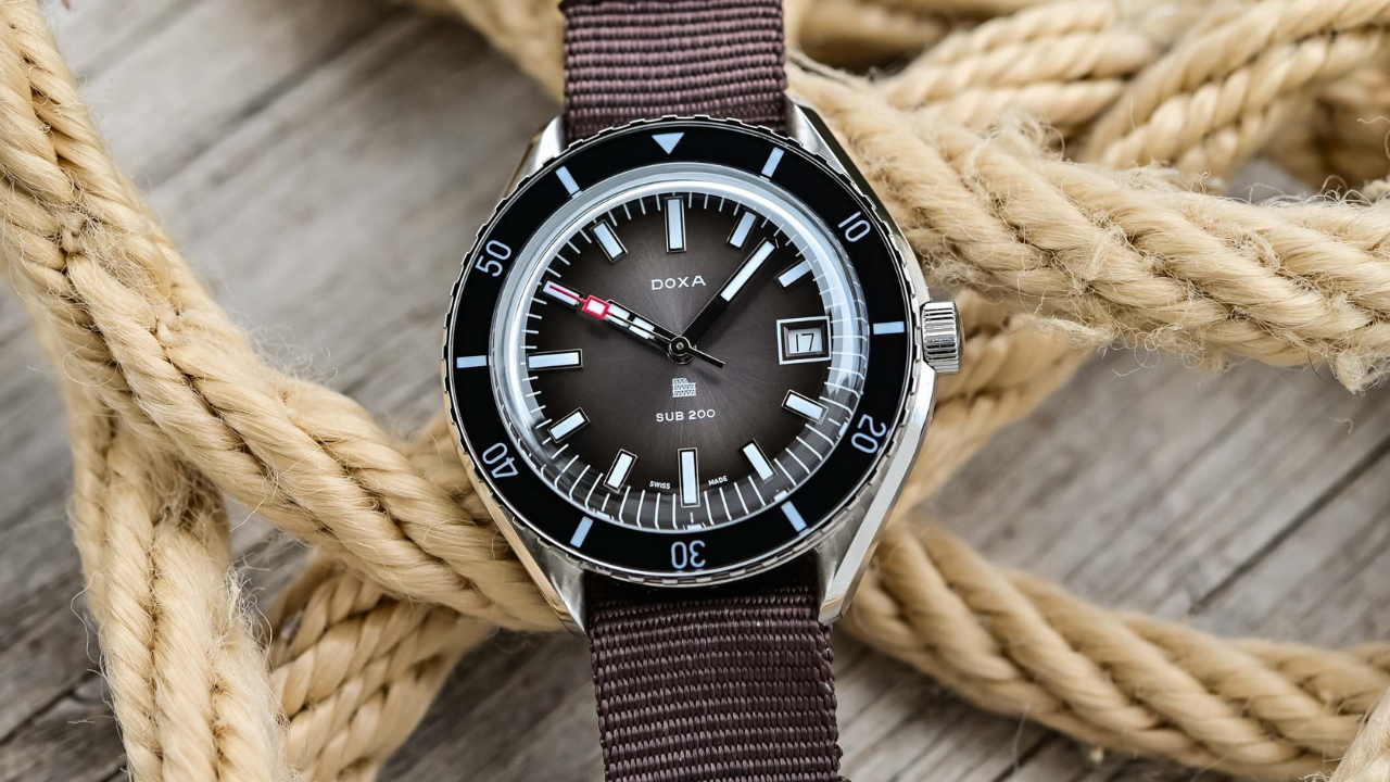 Doxa SUB 200 Grande Roma: o mergulhador suíço chega a Roma em 50 peças