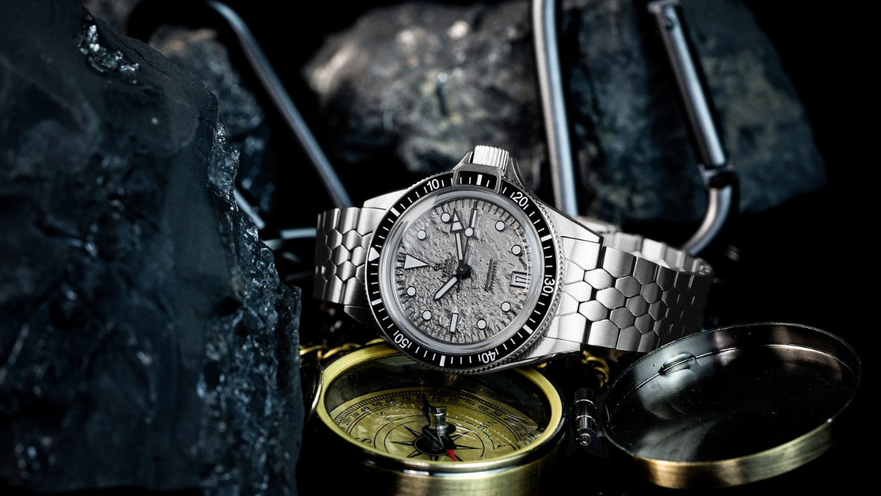 Yema Superman Titanium MoonTide: o mergulhador francês ganha mostrador com textura lunar