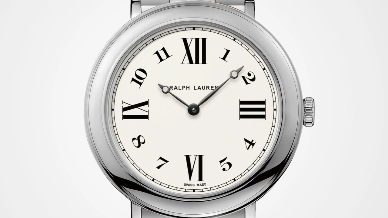 Ralph Lauren RL888 ganha bracelete de aço, e a questão continua: o que a marca quer ser na relojoaria?