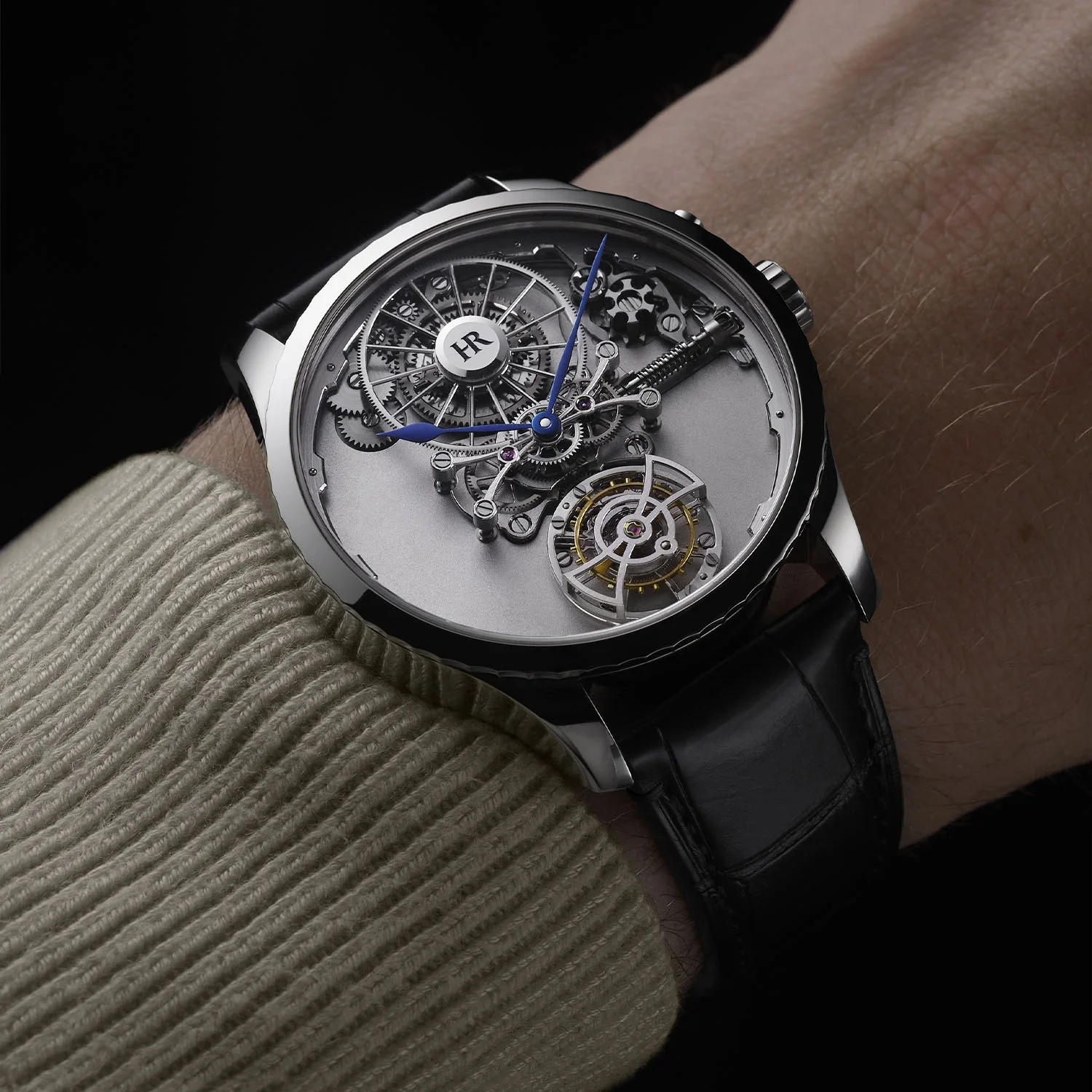 haute-Rive-Honoris-Meccanica-Skeleton-1000-hour-power-reserve-tourbillon-watch-2.webp