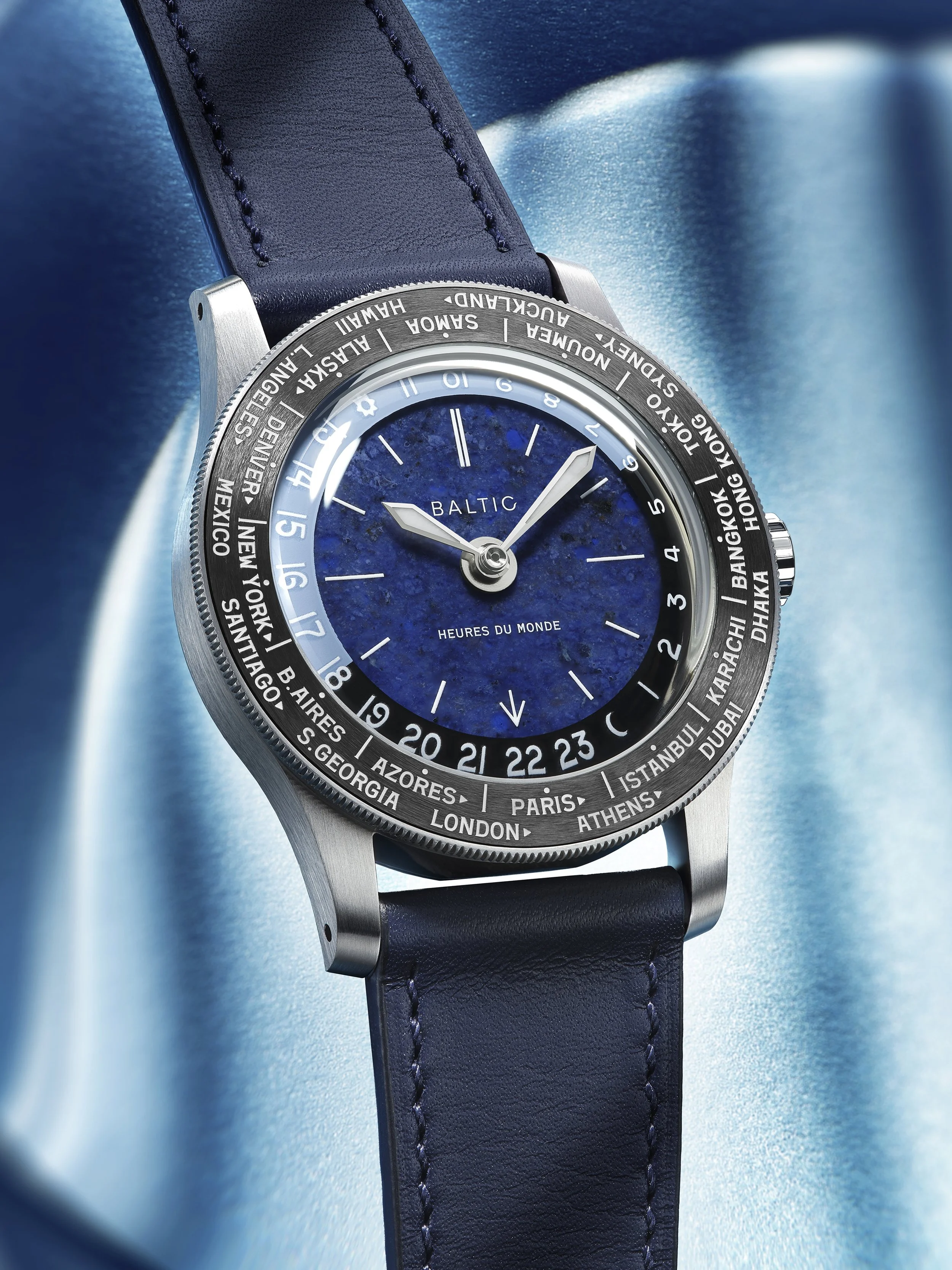 3_4 Gauche Sodalite.jpg