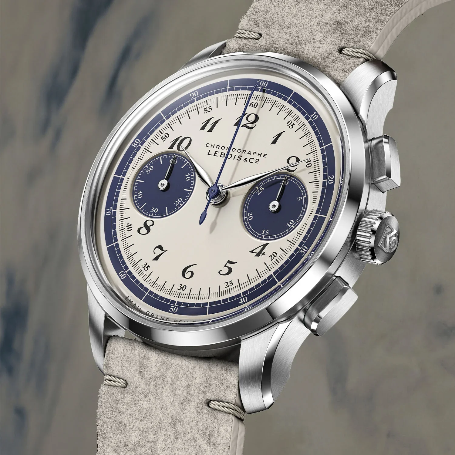 Lebois-and-Co-Heritage-Atelier-Chronograph-blue-sur-blanc-two-tone-enamel-5.webp
