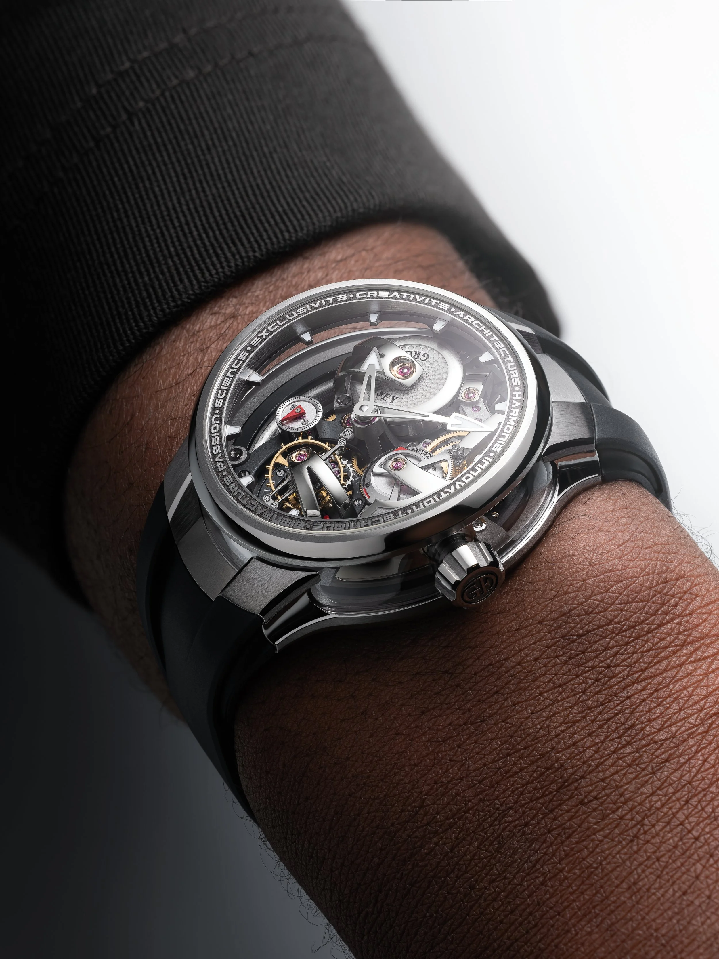 Tourbillon 24 Secondes Architecture_5537_Ultra HD format (300dpi) (1).jpg