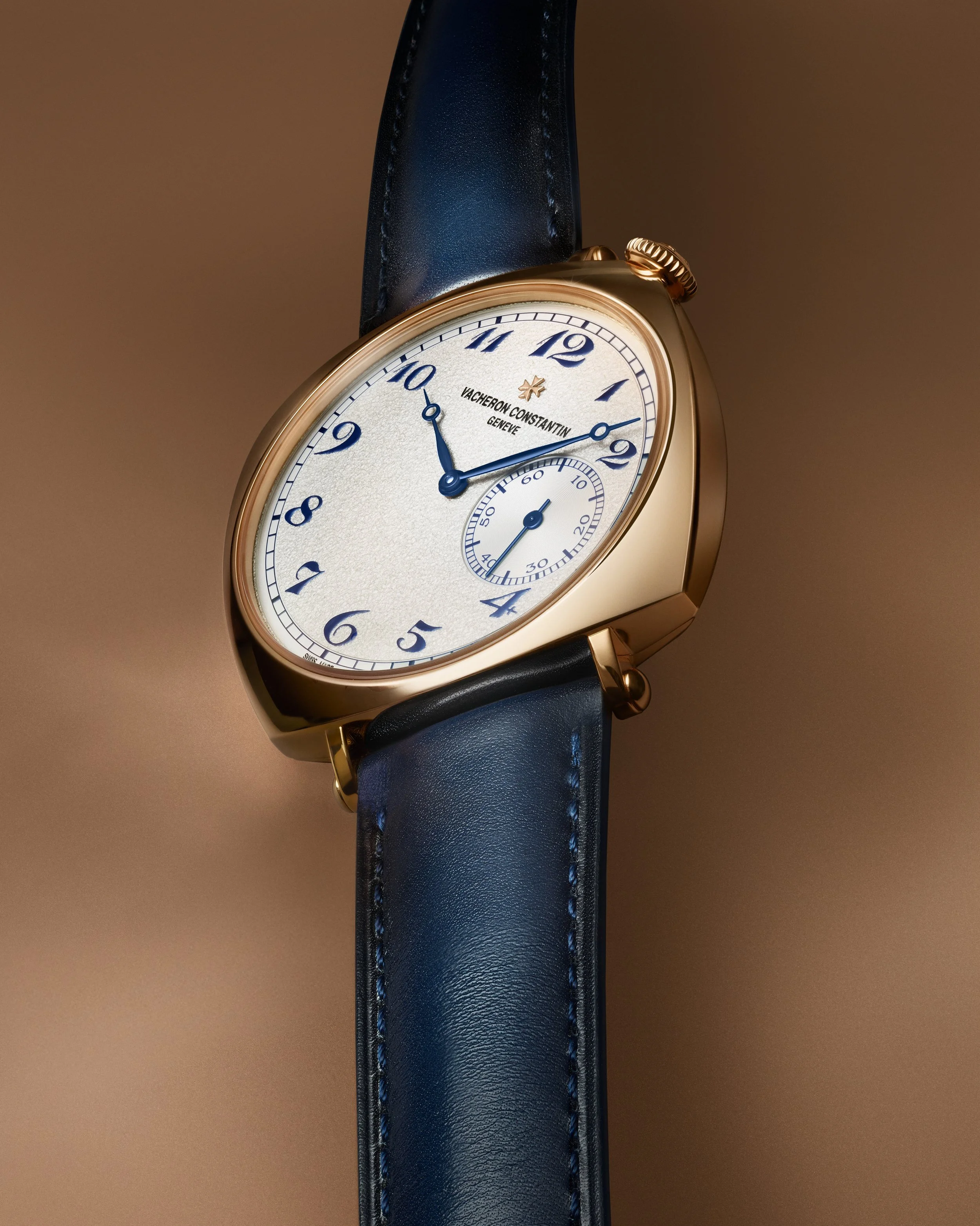 Historiques_82035_000R-H114_StillLife1_4X5.jpg