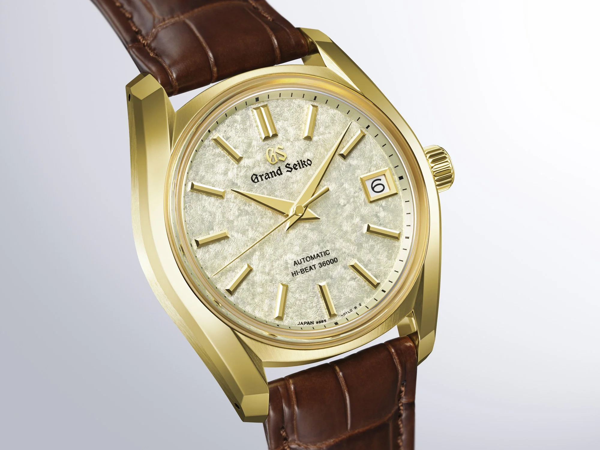 Grand-Seiko-Elegance-Cherry-Blossoms-Sakura-Wakaba-SBGH376-KV-dial.jpg